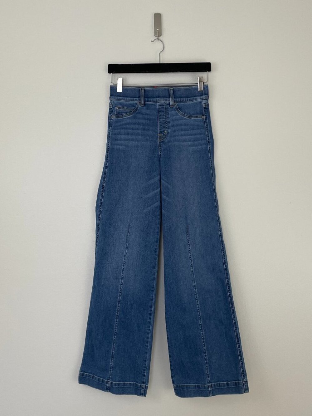 Spanx Seamed Front Wide Leg Jeans in Vintage Indigo Size Small